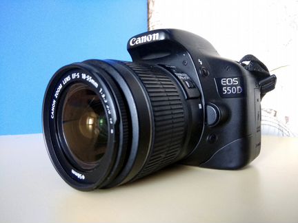 Canon 550D в отличном состоянии