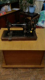 Швейная машинка Юбилейная ххv 1870 - 1895