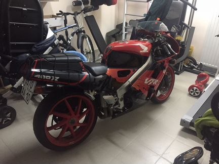 Продам спортивный мотоцикл