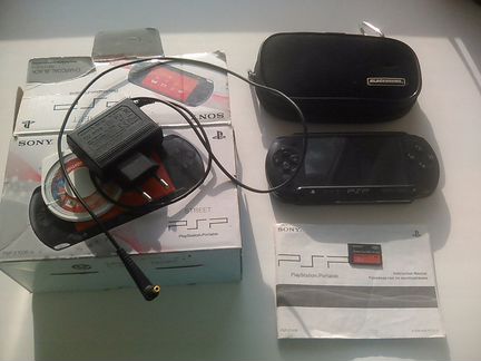 Sony PSP E1008 с картой памяти 8гб