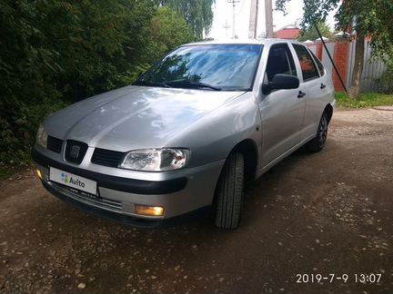 SEAT Cordoba 1.4 МТ, 2002, седан