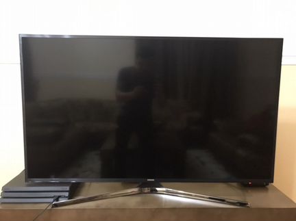 Телевизор SAMSUNG UE50MU6100U