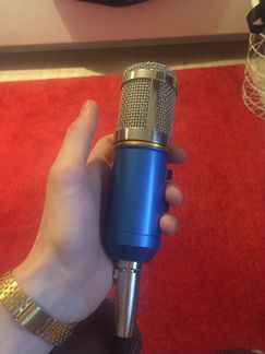 Студийный микрофон BM900