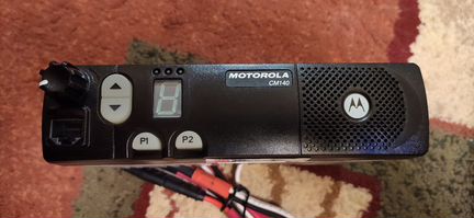 Радиостанция Motorola CM140