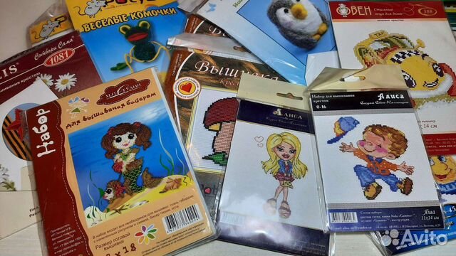 Пакет наборов для вышивания и творчества