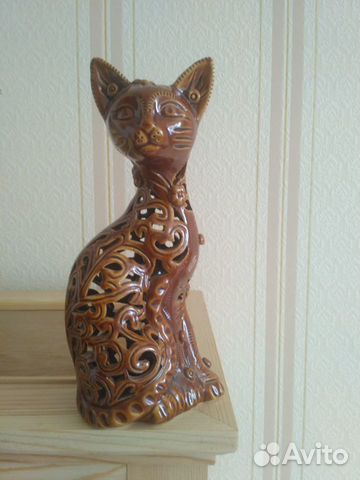 Статуэтка кошка