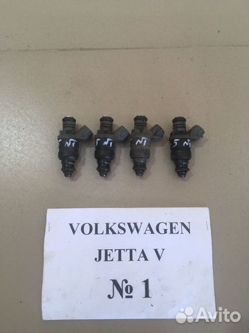 Форсунка топливная Volkswagen Jetta 5 06А906031вт
