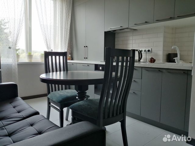 

1-к. квартира, 38 м², 3/4 эт.