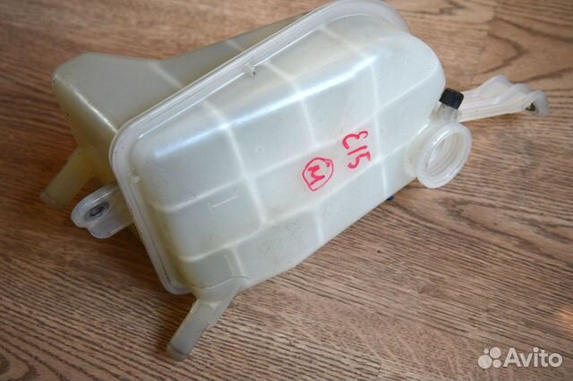 Расширительный бачок Corolla, Auris и др