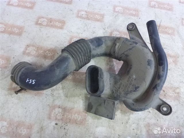 Патрубок воздушного фильтра Toyota Prius NHW20