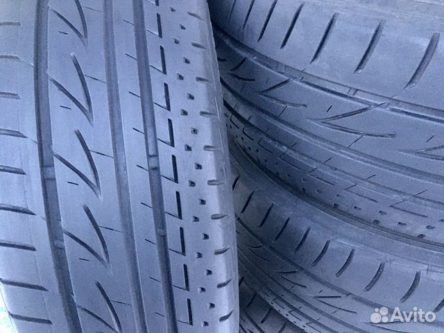 Bridgestone 215/60 R17, 4 шт