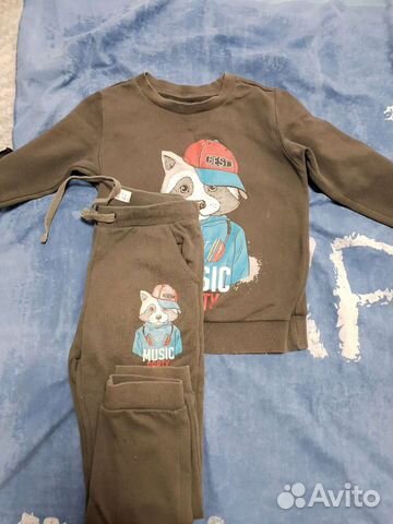 Спортивный костюм