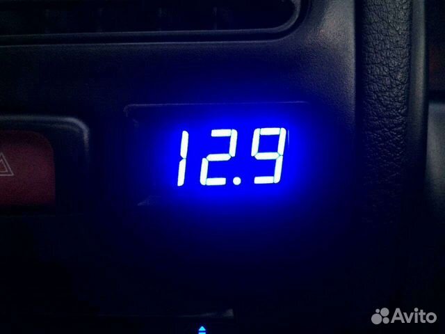 Вольтметры в ассортименте