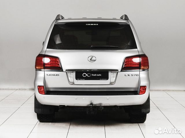 Lexus LX 5.7 AT, 2011, 251 200 км