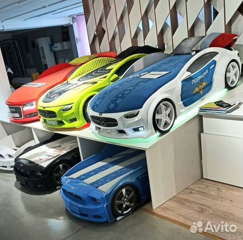 Кровать машина