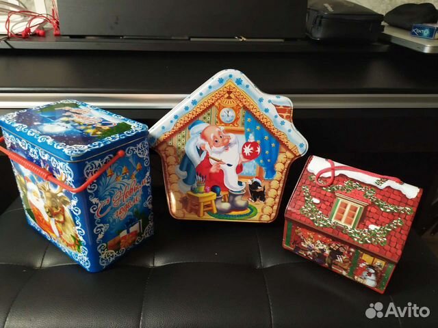 Коробка подарочная новогодняя