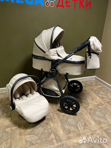 Коляска трансформер новая. С развивашками