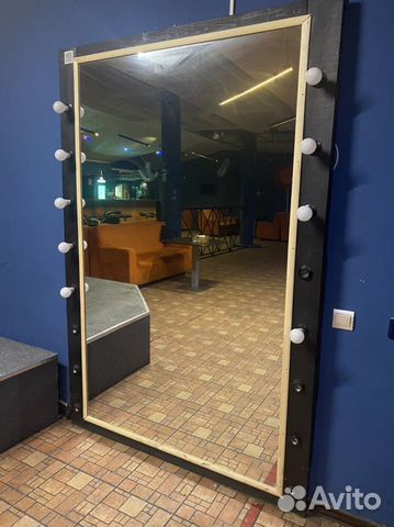 Гримерное Зеркало с лампочками бу