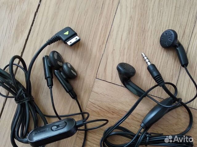 Проводные наушники samsung нов,зарядки