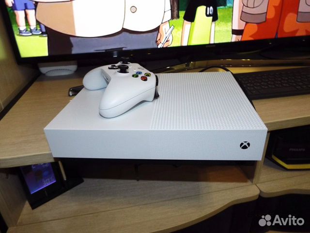 Xbox one s 1tb с играми