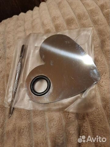 Шпатель и палитра для макияжа