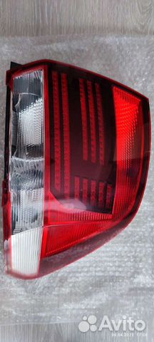Задний правый фонарь volkswagen polo оригинальный