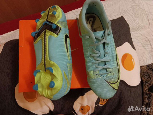 Футбольные бутсы nike mercurial