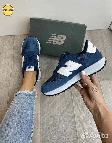 Кроссовки New Balance женские