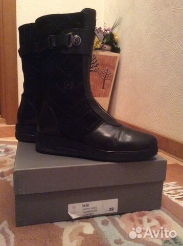 Продаются сапоги с мехом Santini Продаются сапоги с мехом Santini