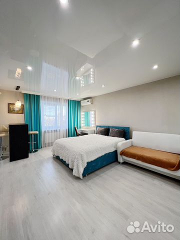 

Квартира-студия, 42 м², 1 кровать