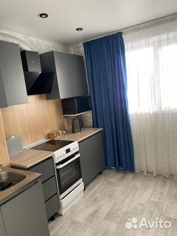 

1-к. квартира, 33 м², 8/9 эт.