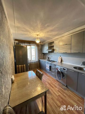 

3-к. квартира, 85 м², 3/5 эт.