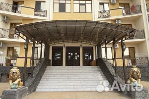 

1-к. квартира, 48 м², 4/4 эт.