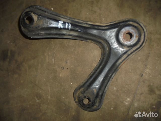 Кронштейн подрамника Toyota RAV 4 07-16 г. в Кронштейн подрамника Toyota RAV 4 07-16 г. в