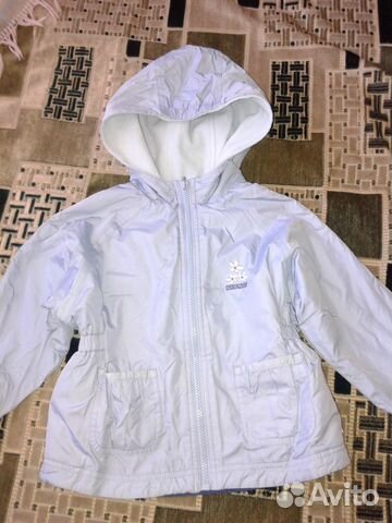 Двухсторонняя куртка для девочек р-р 3-4 года Двухсторонняя куртка для девочек р-р 3-4 года