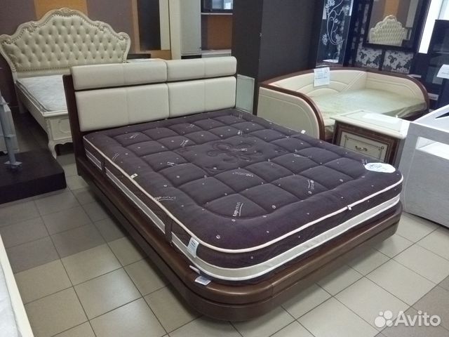 Кровать из массива Кровать из массива