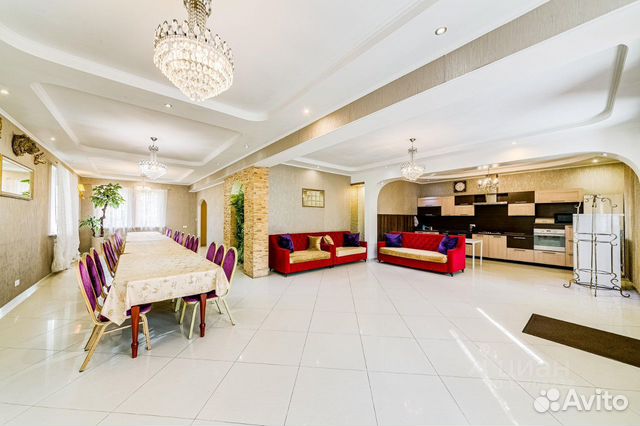 

Дом 850 м² на участке 20 сот.