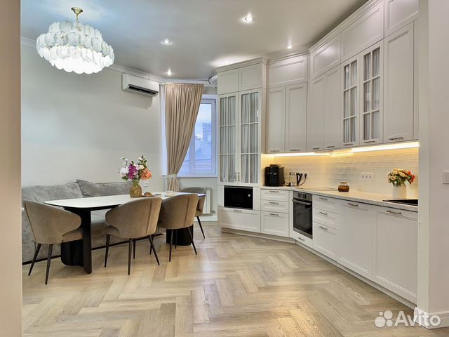 

4-к. квартира, 147 м², 6 кроватей