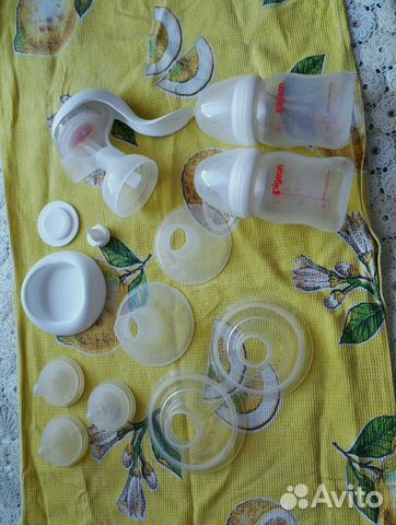 Молокоотсос Pigeon ручного типа двухфазный Молокоотсос Pigeon ручного типа двухфазный