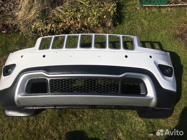 Бампера jeep grand cherokee. Бампер Jeep Grand Cherokee wk2. Бампер Гранд Чероки wk2. Jeep Grand Cherokee wk2 передний бампер. Бампер передний Jeep Grand Cherokee WK.