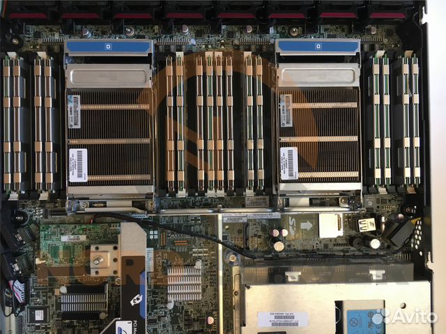 Сервер HP DL360p Gen8 2xE2680/64G/8xSFF/P420i/460W Сервер HP DL360p Gen8 2xE2680/64G/8xSFF/P420i/460W
