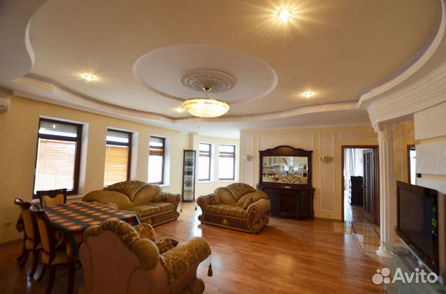 3-к квартира, 130 м², 2/7 эт.