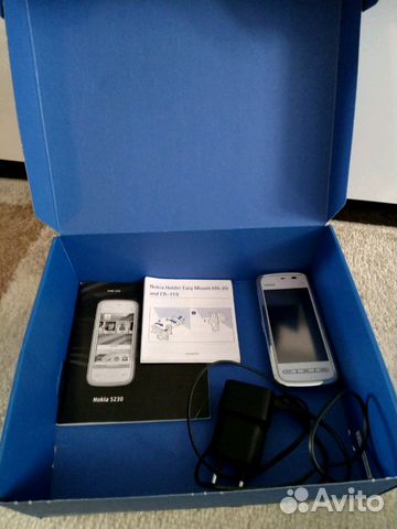 Nokia 5230 navi Nokia 5230 navi