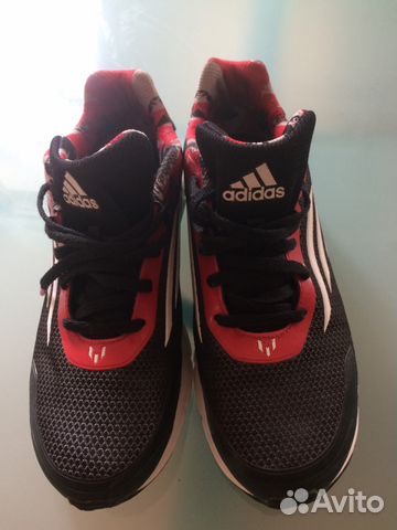 Кроссовки Adidas Messi на мальчика Кроссовки Adidas Messi на мальчика