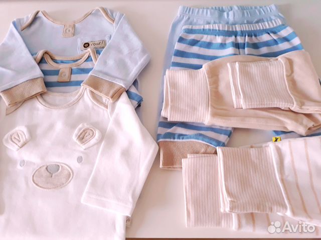 Одежда на малыша Mothercare размер 0-3 месяца 4 шт Одежда на малыша Mothercare размер 0-3 месяца 4 шт