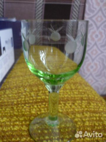 Рюмка стопка фужер зеленая ягоды СССР
