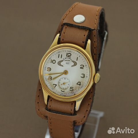 Сатурн винтажные позолоченные часы СССР в