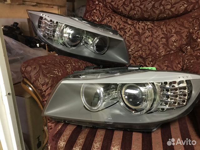 BMW E90 комплект передних фар BMW E90 комплект передних фар