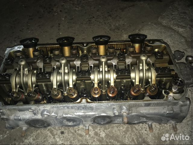 Головка блока цилиндров Mitsubishi Outlander 4G69 Головка блока цилиндров Mitsubishi Outlander 4G69