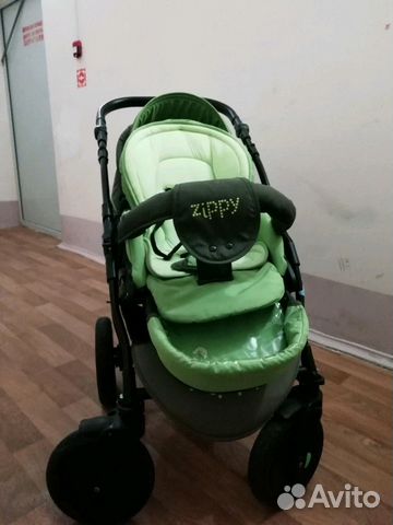 Коляска детская Zippy
